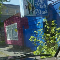 Photo taken at Fish Store by Ray H. on 5/7/2012
