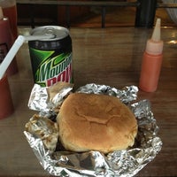 Photo taken at Good Burgers by Anjo Y. on 5/20/2012