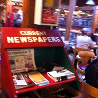 รูปภาพถ่ายที่ Net Loft Cafe โดย Tim L. เมื่อ 3/3/2012