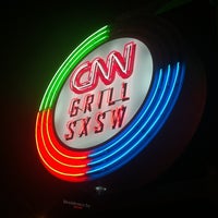 Снимок сделан в CNN Grill @ SXSW (Max&amp;#39;s Wine Dive) пользователем Jeff E. 3/13/2012