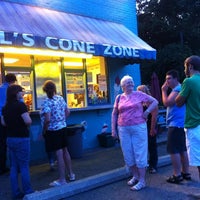Photo taken at Al&amp;#39;s Cone Zone by Hunter D. on 7/4/2012