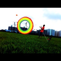 Photo taken at Open Field in of Blk 135 by jawongbayawak on 2/12/2012