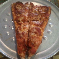 Photo taken at Palio&amp;#39;s Pizza &amp;amp; Italian Grill by Carolina R. on 7/17/2012