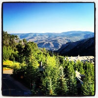 7/12/2012 tarihinde Scott L.ziyaretçi tarafından The Pines Lodge'de çekilen fotoğraf