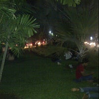 Foto scattata a Pecenongan Square Jababeka da William T. il 4/7/2012