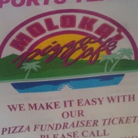 รูปภาพถ่ายที่ Molokai Pizza Cafe โดย Samantha L. เมื่อ 3/13/2012