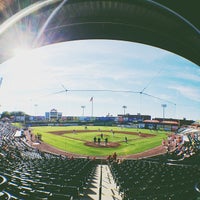 clipper magazine stadium