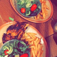 Photo taken at Nando&amp;#39;s by Ammar D. on 1/13/2019