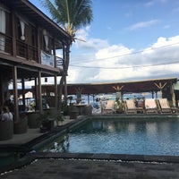 Foto tirada no(a) Pesona Beach Resort &amp;amp; Spa por Janice H. em 7/19/2016