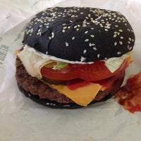 Foto tirada no(a) Burger King por Johndee S. em 10/28/2015