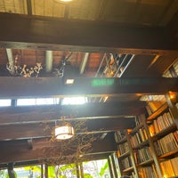 Photo taken at Cafe Bibliotic Hello! by Murakawa Y. on 11/28/2022