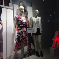 H M Clothing Store In 千葉市