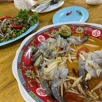 Photo taken at โรงอาหาร สวัสดิการ พบ. by Danut T. on 11/26/2019