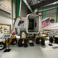 Foto diambil di Lone Star Flight Museum oleh Robert F. pada 12/18/2021