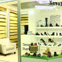 Foto tirada no(a) Nevalenki Concept Store por Nevalenki Concept Store em 2/27/2014