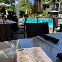 Photo taken at Dinah&amp;#39;s Poolside Restaurant by Rhino on 9/10/2019