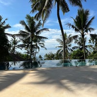 Photo taken at Amankila Resort Bali by Andreas E. on 11/8/2022