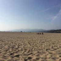 Photo taken at Santa Monica State Beach by Andreas E. on 3/22/2015