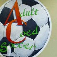 Das Foto wurde bei Sioux Falls Adult Soccer Leagues von Gina G. am 11/14/2012 aufgenommen