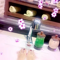 Photo taken at Elements Spa by Walaa on 5/15/2017