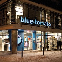 9/19/2012 tarihinde Blue T.ziyaretçi tarafından Blue Tomato Shop Schladming'de çekilen fotoğraf