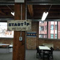 Photo taken at Startup Institute Chicago by S. J. on 10/18/2013