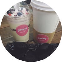 Photo taken at Yummy💝 by Lfshf D. on 9/18/2014