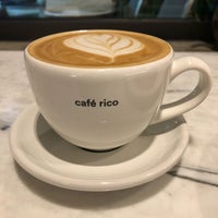 Photo taken at Buna - Café Rico by Lilisú A. on 11/25/2018