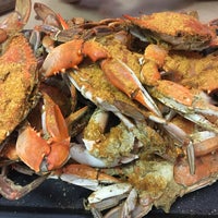 Photo taken at Bethesda Crab House by Max M. on 10/27/2019
