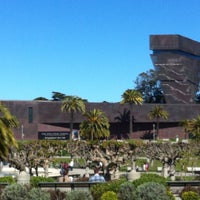 Photo taken at de Young Museum by €du S. on 4/14/2013