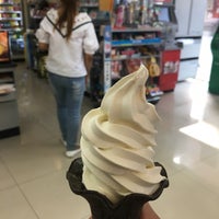 全家familymart 康柏店 Superette A Taipei