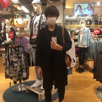 Wego 心斎橋店 Magasin De Vetements A 大阪市