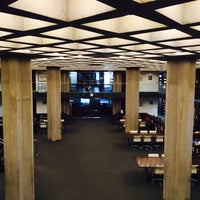 Foto tirada no(a) University Of Chicago Law School por COGITO em 7/24/2015