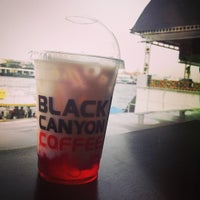 Photo taken at Black Canyon Coffee by Ning W. on 3/2/2015