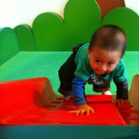 Photo taken at Giggle the Fun Factory by Annisa A. on 9/13/2014