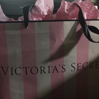 Photo taken at Victoria&amp;#39;s Secret PINK by May R. on 11/26/2016