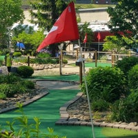 Photo taken at Harbor View Mini Golf by Ami H. on 6/3/2016