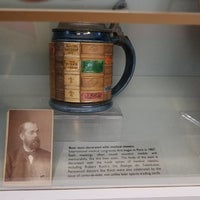 4/29/2018에 Ami H.님이 Dittrick Museum Of Medical History에서 찍은 사진