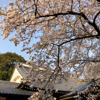 Photo taken at 大圓寺 by Kazu 5. on 4/6/2019