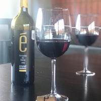 Снимок сделан в Vinicola Émeve - De los mejores vinos del Valle de Guadalupe пользователем Sandra L. 12/9/2018