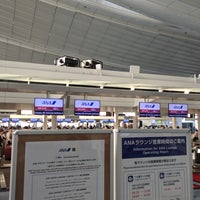 Photo taken at ANA SUITE Check-In by Issei I. on 9/5/2019