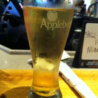 Photo taken at Applebee&amp;#39;s Grill + Bar by Nelson M. on 10/1/2012