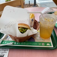 Photo taken at MOS Burger by みなみ 東. on 6/11/2023