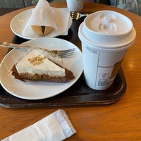 Photo taken at Starbucks by みなみ 東. on 3/26/2023
