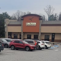 Photo taken at LongHorn Steakhouse by Mike C. on 2/10/2024