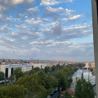 Снимок сделан в Akgün Hotel пользователем İsmail Y. 8/10/2022