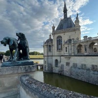 Photo taken at Château de Chantilly by Barbara C. on 7/5/2023