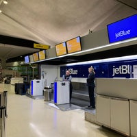 Photo taken at jetBlue Ticket Counter by Debora J. on 12/30/2019
