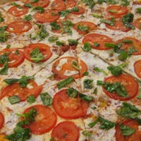 5/5/2014にGeorgio&amp;#39;s PizzeriaがGeorgio&amp;#39;s Pizzeriaで撮った写真