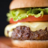 Das Foto wurde bei Burger Kebab von Burger Kebab am 3/4/2014 aufgenommen